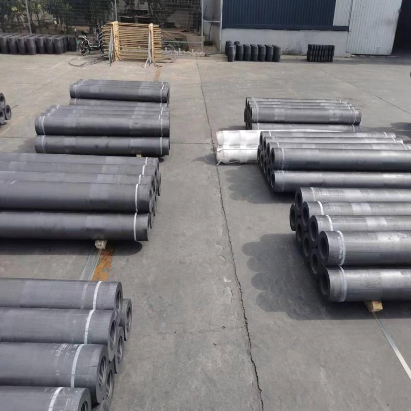 石墨电极 Graphite electrode